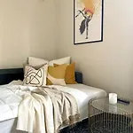 Modern And Cozy Studio Apartment In Central Oslo