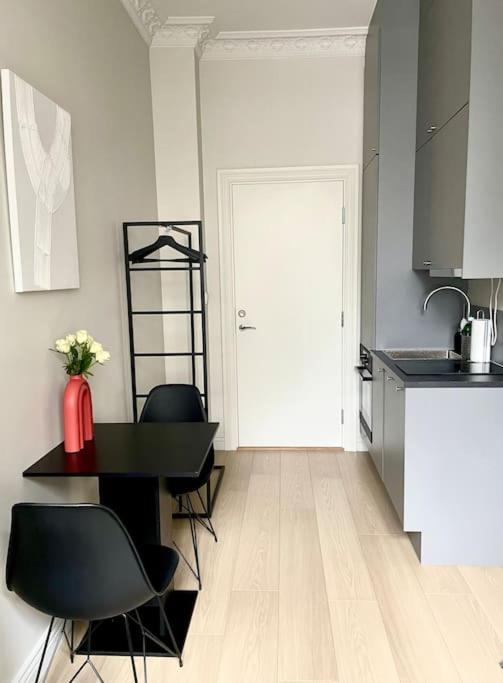 Apartamento Modern And Cozy Studio In Central